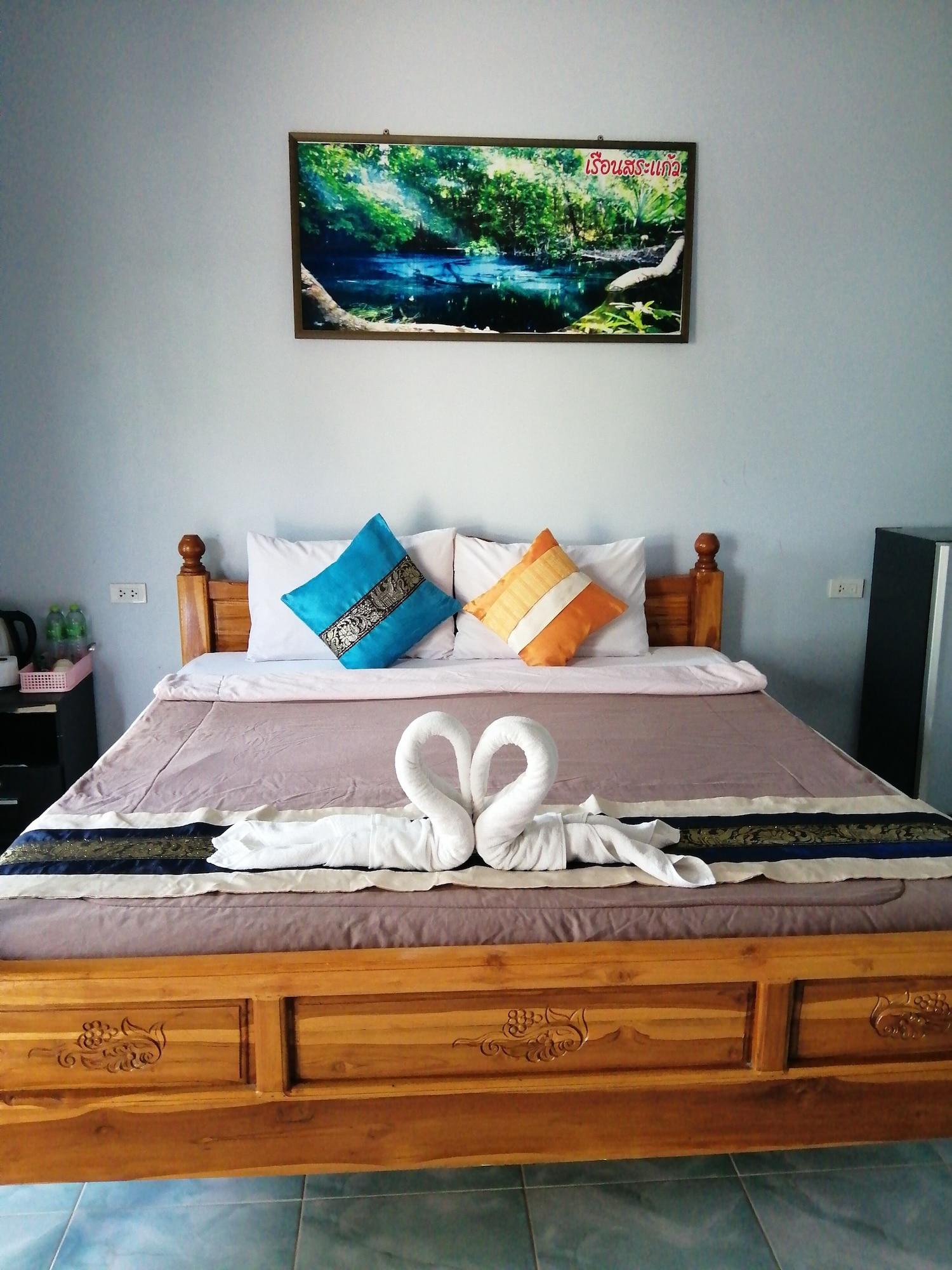 Oyo 75515 Sairung Farmstay Krabi Ngoại thất bức ảnh