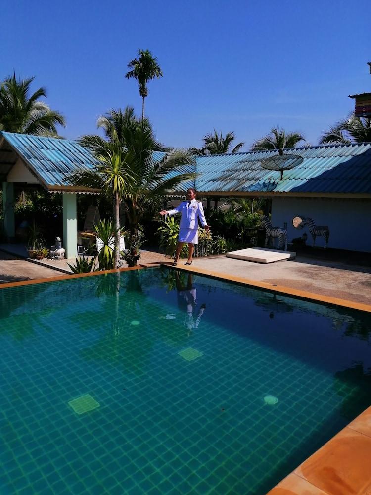 Oyo 75515 Sairung Farmstay Krabi Ngoại thất bức ảnh